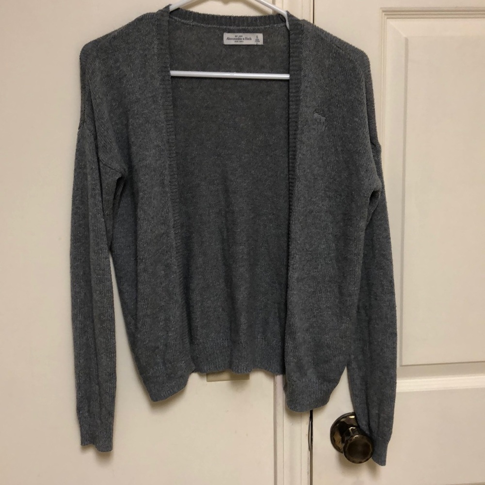 Abercrombie grey cardigan